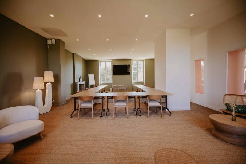 Location de salle de séminaire ou de réunion entièrement équipées sur la rive droite de Bordeaux