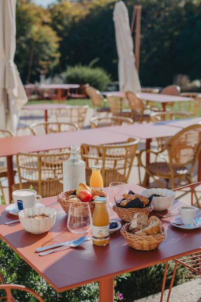 Un brunch sur Fargues-Saint-Hilaire dans un écrin de verdure